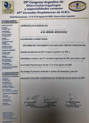 Diplomas y Certificados Dr. Miguel Moscovicz